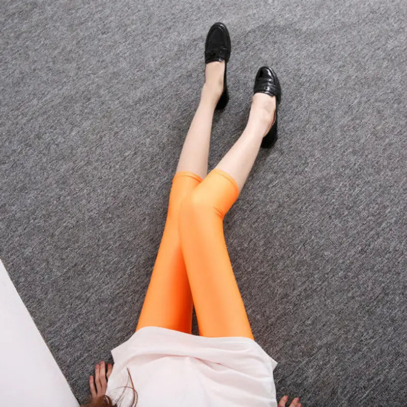 women summer knee length capris lady fashion solid black gray skinny pencil short pant bright shine shorts capris