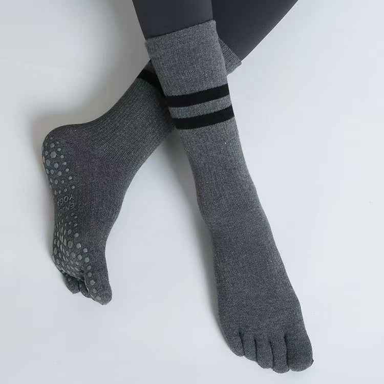 New Five-Finger Non-Slip Yoga Socks Pilates Sports Toe Socks Breathable Striped Middle Barrel Indoor Fitness Compression Socks