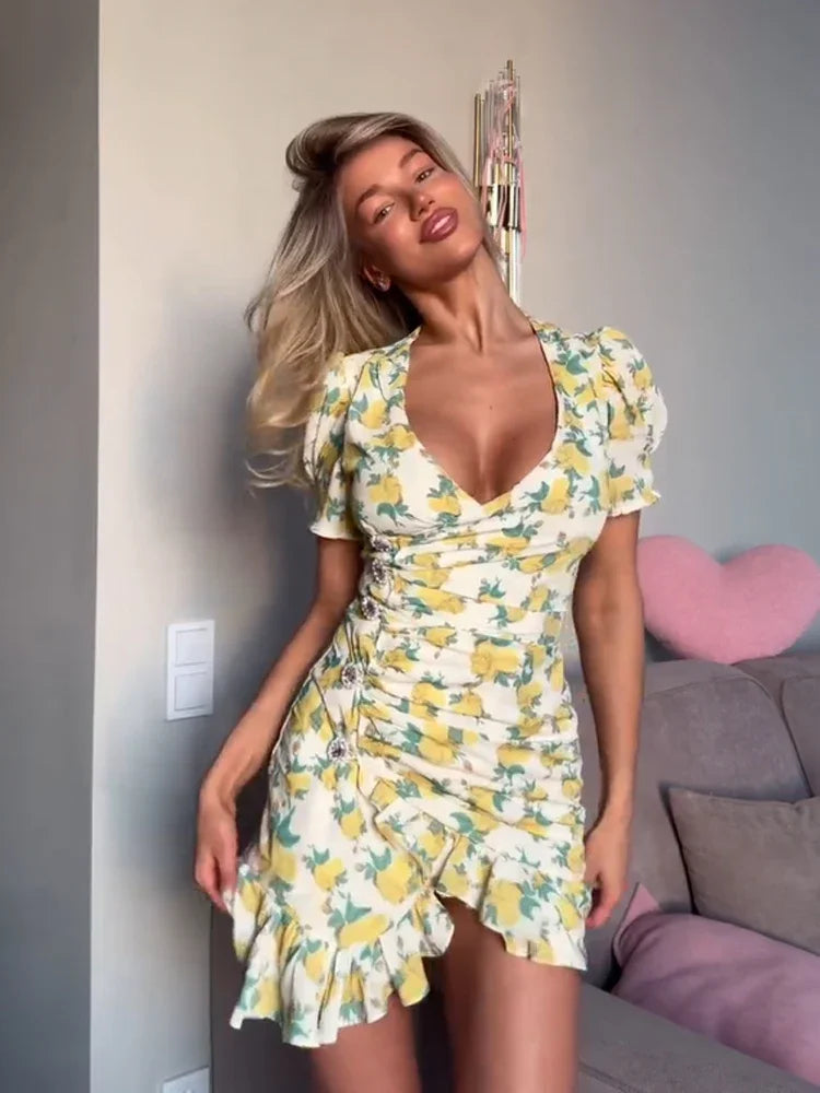 Ruffle Print Slim Fit Dress — V-Neck Pleated Short Summer Dress