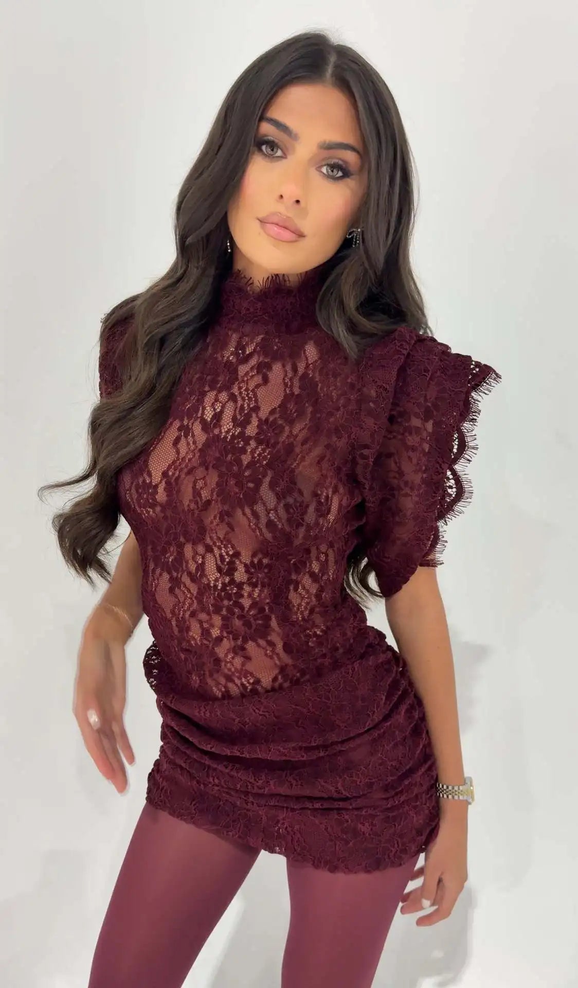 Lace Retro Mini Dress — Sleeveless Slim Wrap Hip Party Dress