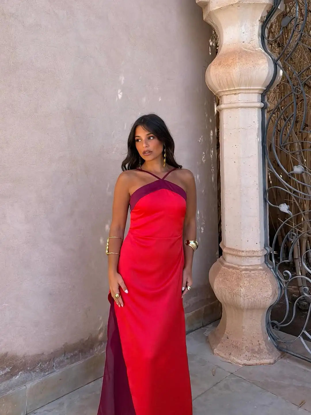 Color Block Halter Maxi Gown — Backless Off-Shoulder Sleeveless Party Dress
