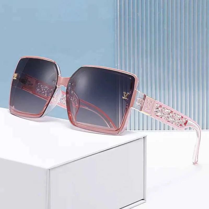 2026 New Fashion Glamour Sunglasses For Women And Men Stylish Oversize Designer Sun Glasses Square Unisex Shades UV400