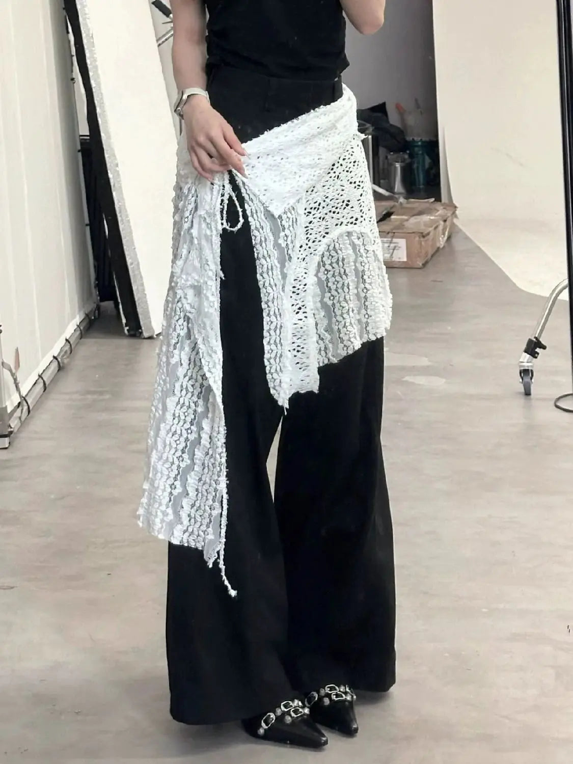 Hollow Out Irregular Lace Skirts Chic Lace-up Design Stacked Layered Feeling Mesh Apron Vintage Women Y2k White Jacquard