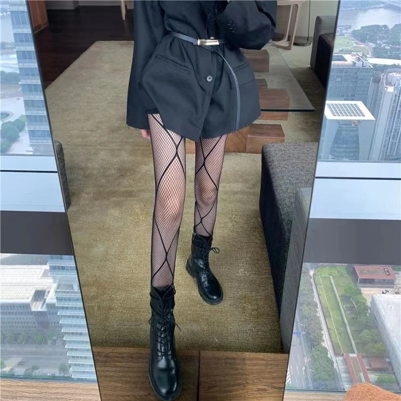 Women's Patterned Fishnet Pantyhose – Lace, Mesh & Jacquard Tights
