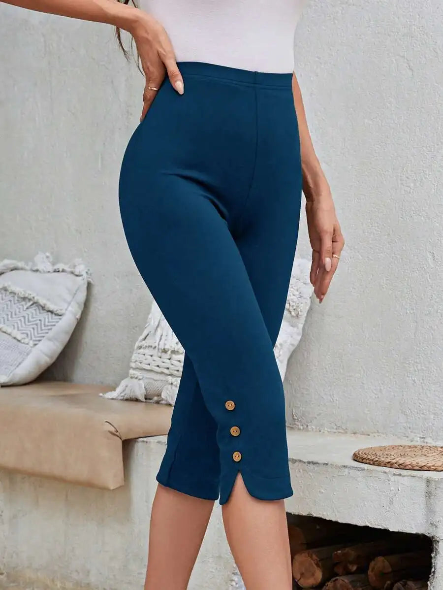 Women's Elastic Waist Capri Pants – Solid Color, Knee Length