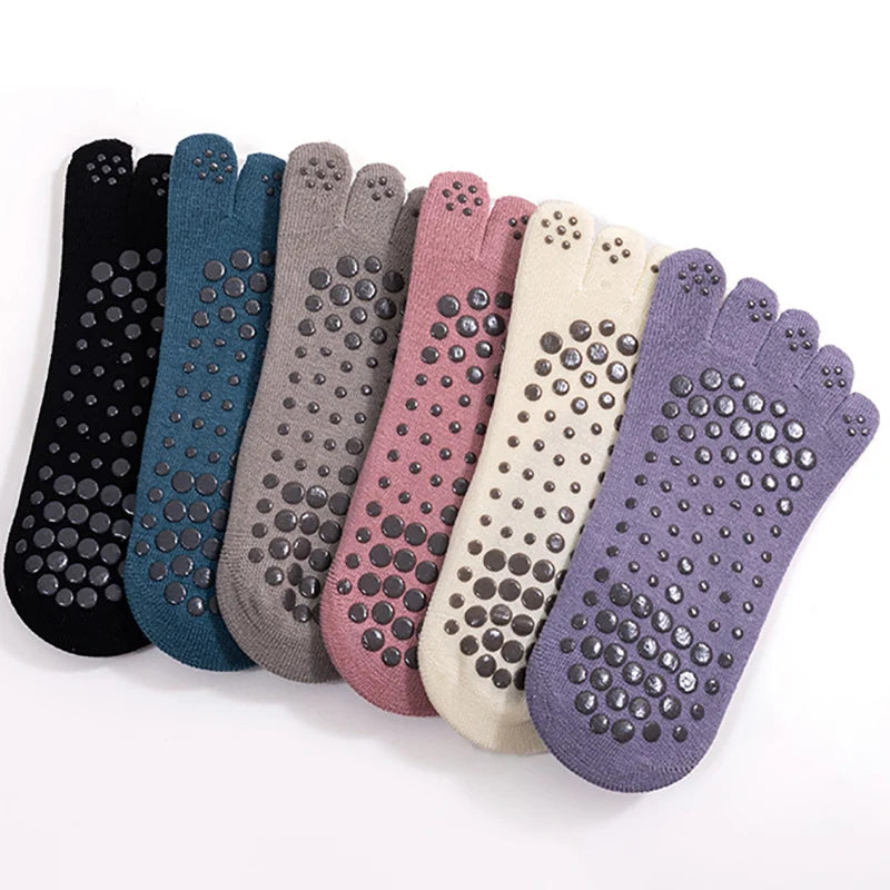 Yoga socks, anti slip socks, professional women's five finger solid color socks, fitness sports Pilates socks, toe socks