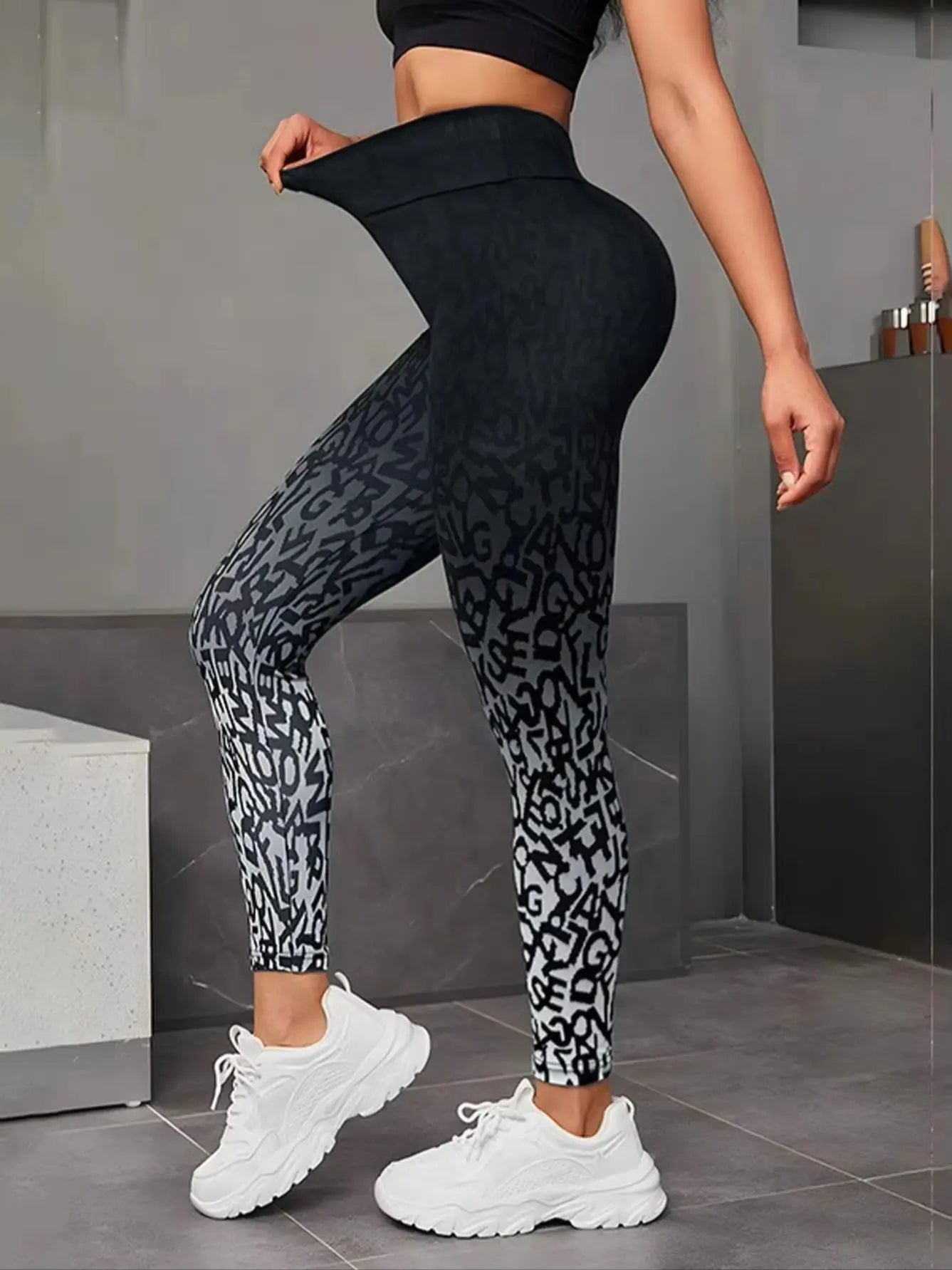 Gradient Printed Yoga Pants for Women | High-Stretch Activewear & Cycling Leggings