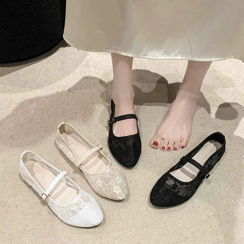 Women's Bow Ballet Flats — Sweet Hollow Slip-On Pointed Toe Shoes for Summer