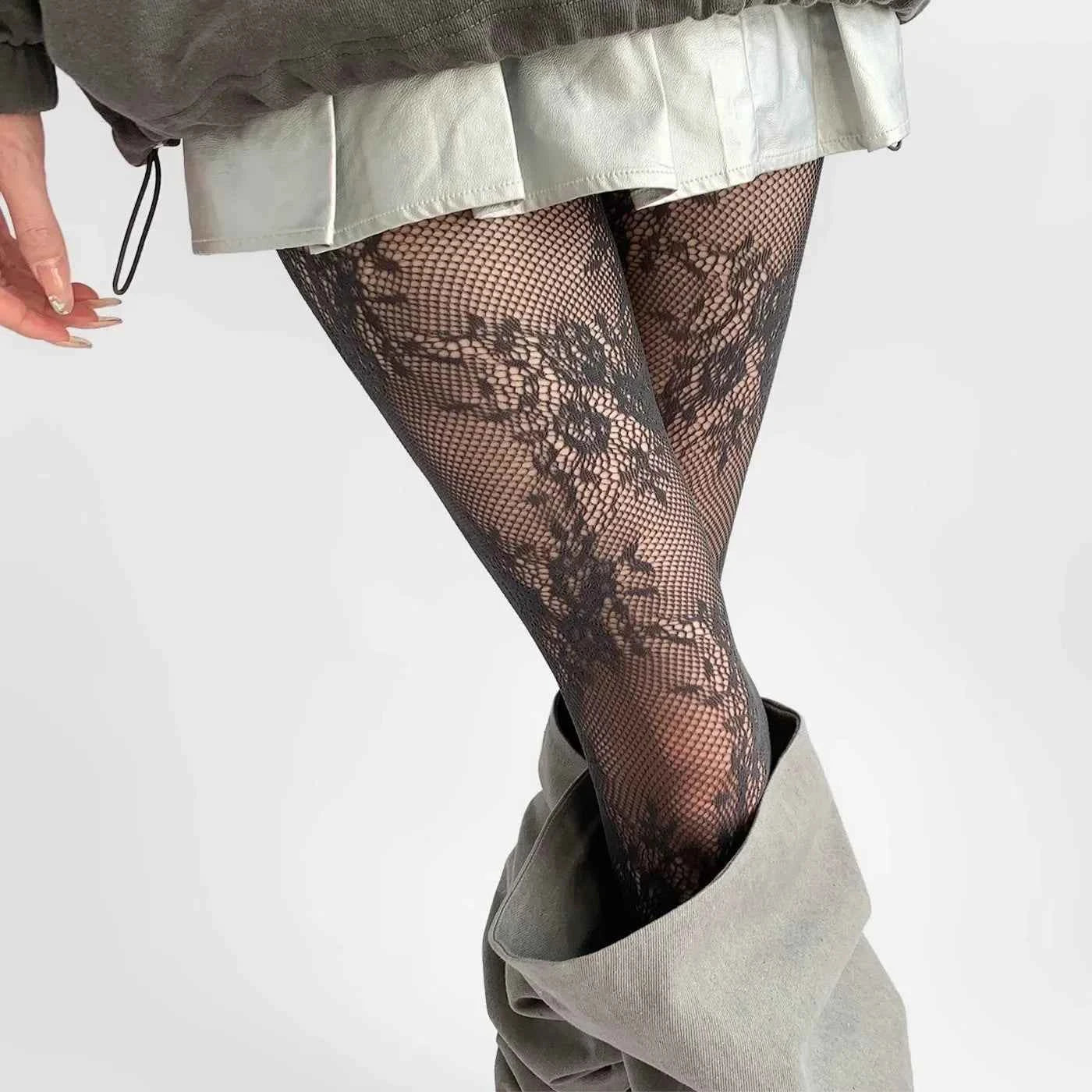Floral Mesh Thigh-High Stockings – Lace Fishnet Pantyhose for Women