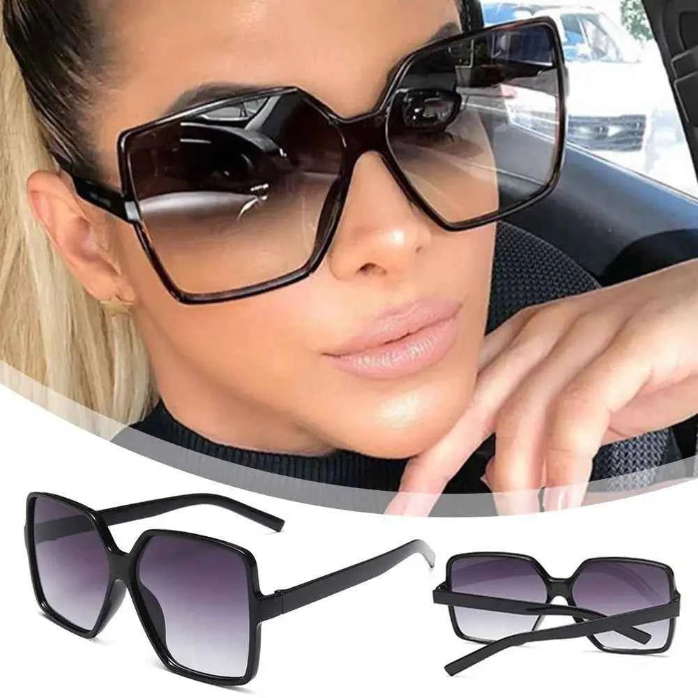 Oversized Sunglasses Women Plastic Female Big Frame Gradient Sun Glasses UV400 Full-frame Large Square Sunglasses Wholesale