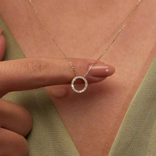 Fashion Trend Elegant Jewelry Simple Crystal Circle Pendant Necklace Golden Color Unquie Women Necklace Party Gift Wholesale
