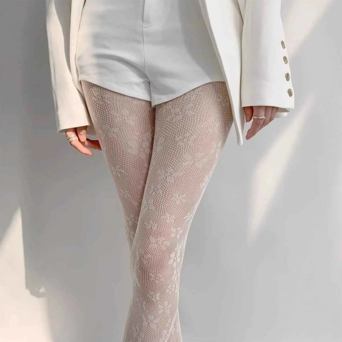 Women's Floral Fishnet Pantyhose – Hollow Mesh Tights & Lace Stockings