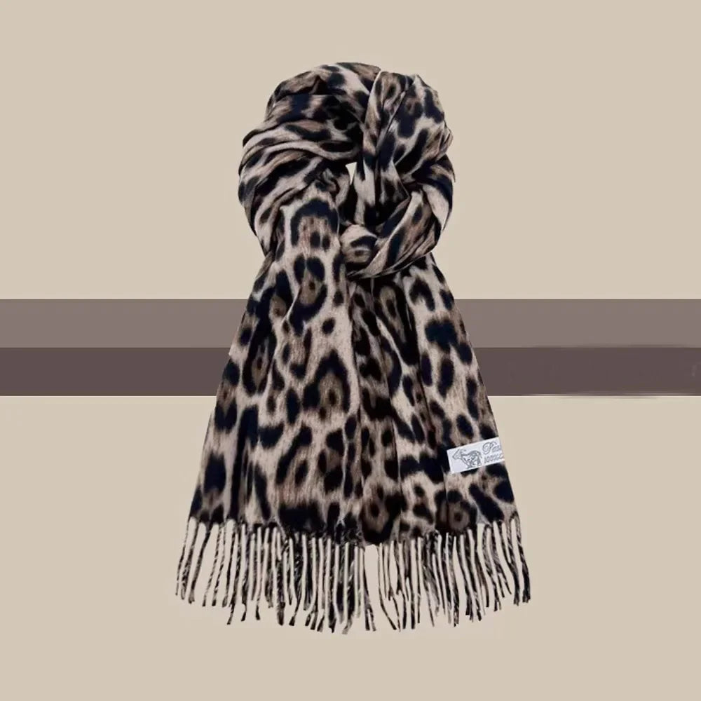 Design Leopard Scarf Winter Warm Pashmina Shawl Luxury Cashmere Wraps Fashion Women Long Blankets Scarves Fringes