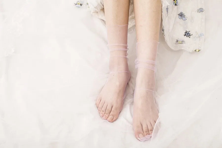 Sexy Lace Mesh Fishnet Socks Mixed Fiber Transparent Stretch Elasticity Ankle Net Yarn Thin Women Cool Socks 1pair=2pcs SLU07