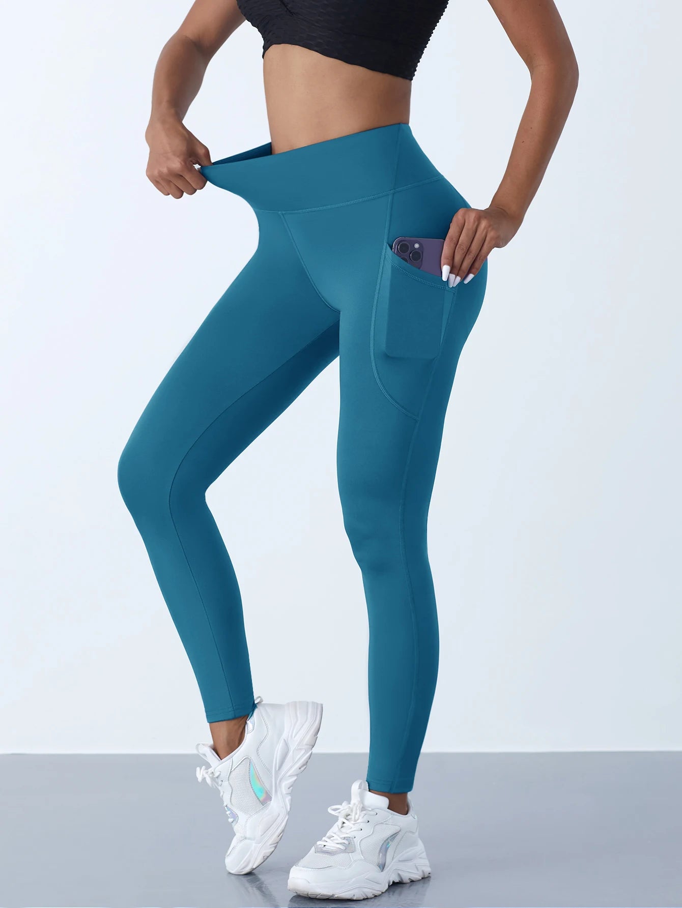High-Waist Yoga Leggings with Pockets for Women – Push-Up, Stretchy & Squat-Proof