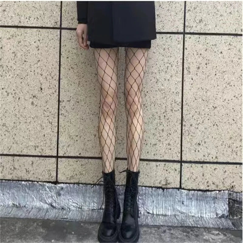 Women's Patterned Fishnet Pantyhose – Lace, Mesh & Jacquard Tights