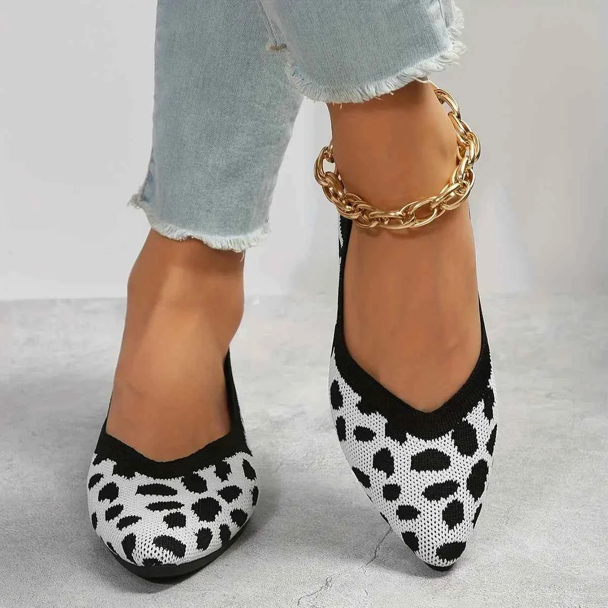 Women's Pointed Toe Ballet Flats — Knit Slip-On Loafers for Casual & Everyday Wear
