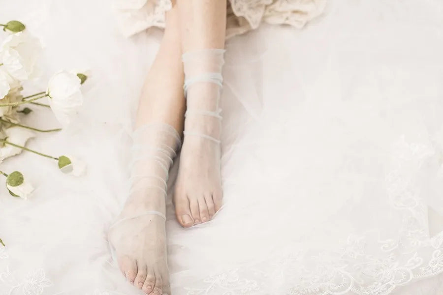 Sexy Lace Mesh Fishnet Socks Mixed Fiber Transparent Stretch Elasticity Ankle Net Yarn Thin Women Cool Socks 1pair=2pcs SLU07